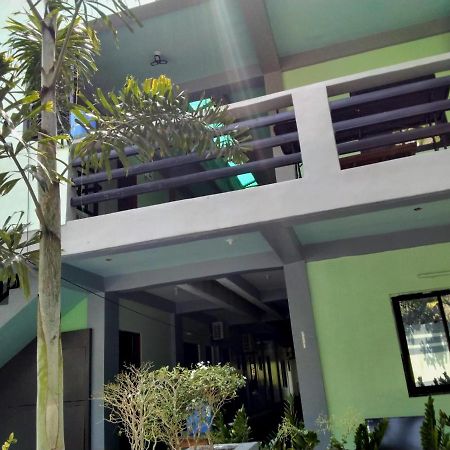 Panci'S Guesthouse ปูแอร์โตกาเลรา ภายนอก รูปภาพ