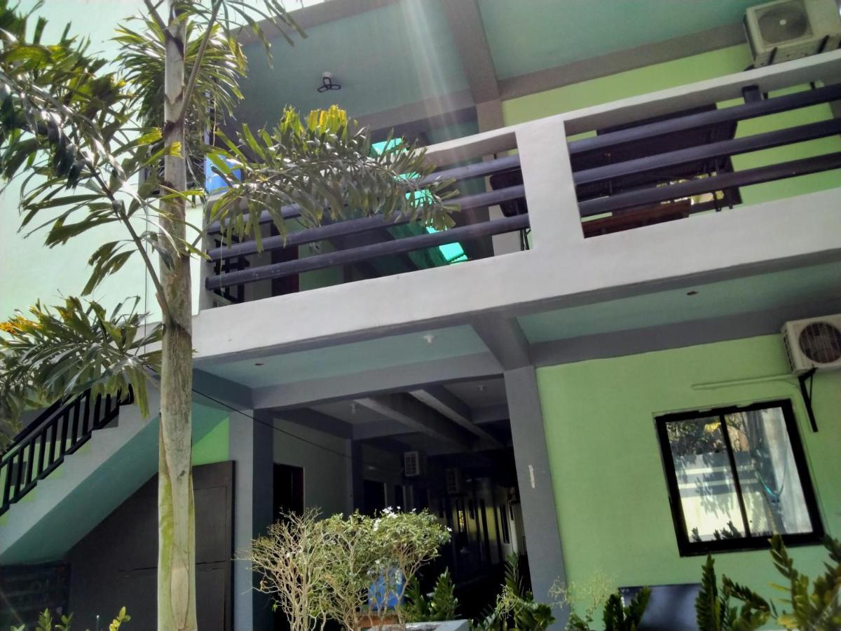 Panci'S Guesthouse ปูแอร์โตกาเลรา ภายนอก รูปภาพ